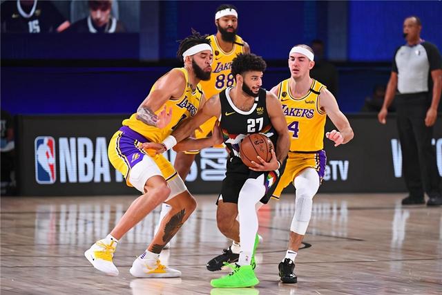 新疆队完胜凯尔特人，浓眉哥刷新纪录