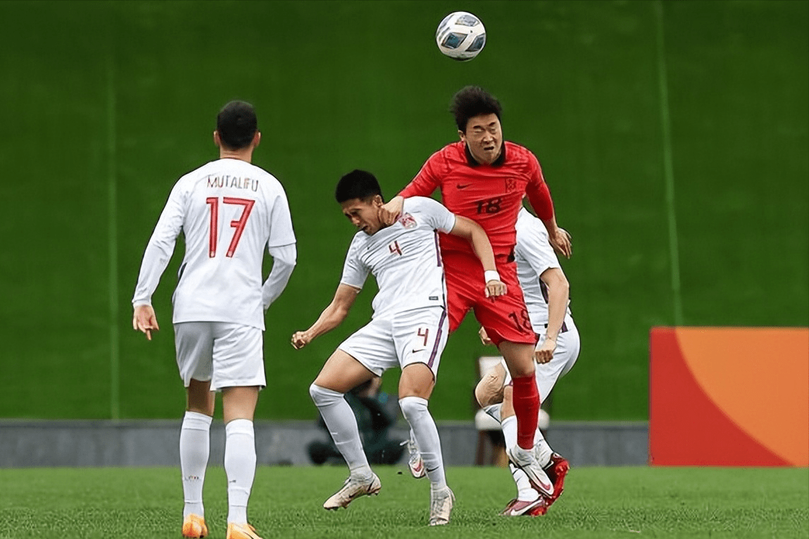 韩国队鏖战日本队，李梓嘉带队取胜