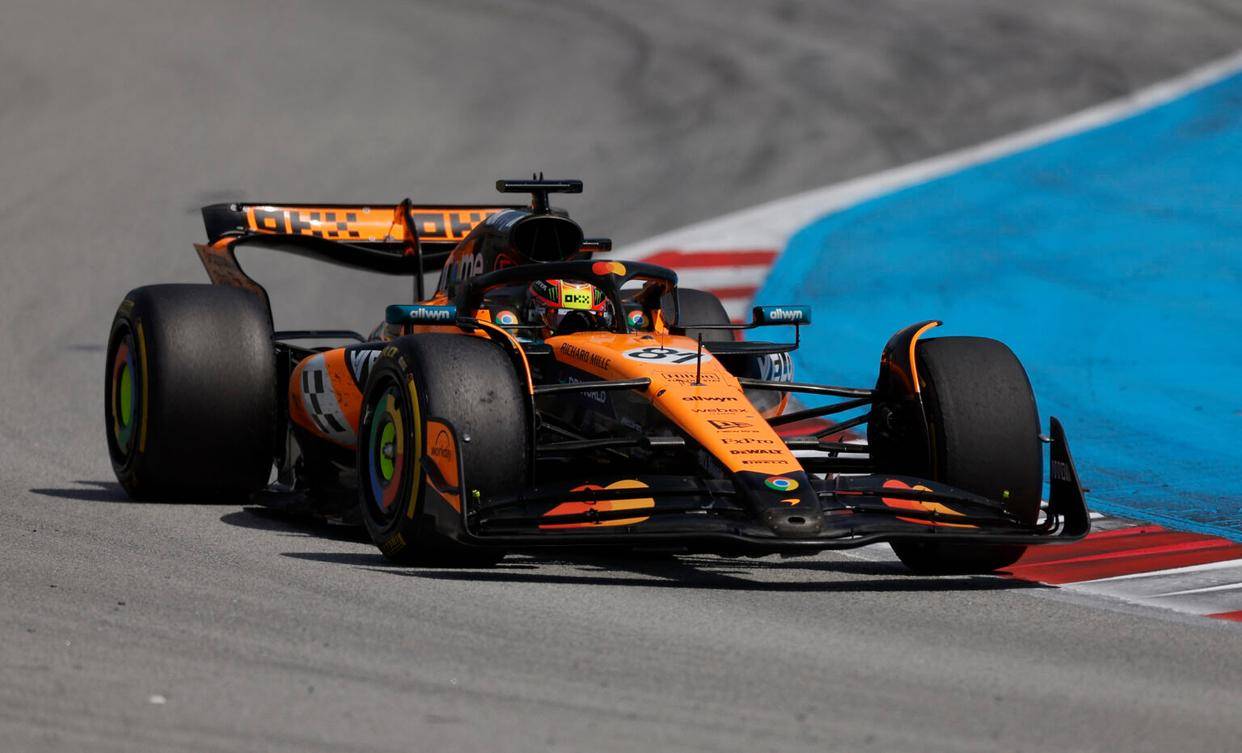 开云体育2026-红牛车队轻取索伯车队，皮亚斯特里刷新纪录